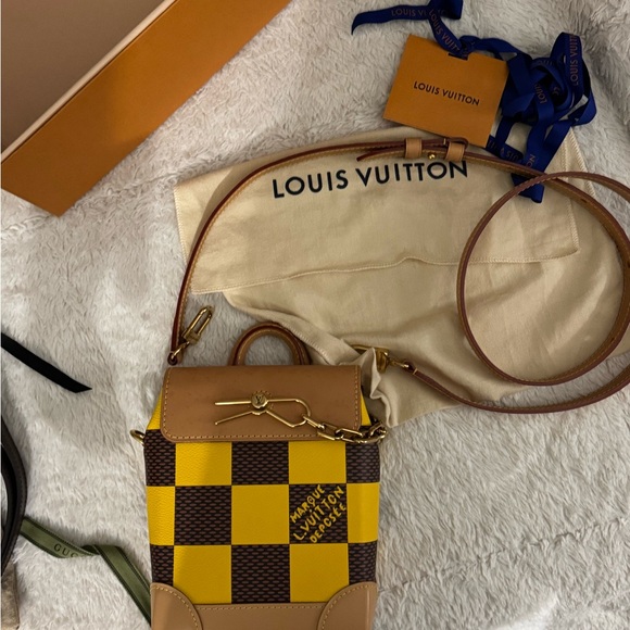 Louis Vuitton Nano Steamer Bag - Picture 4 of 8